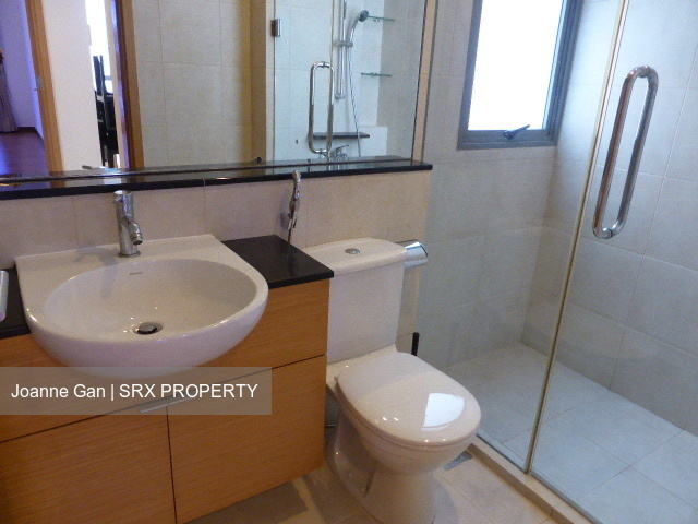 The Waterina (D14), Apartment #208900481